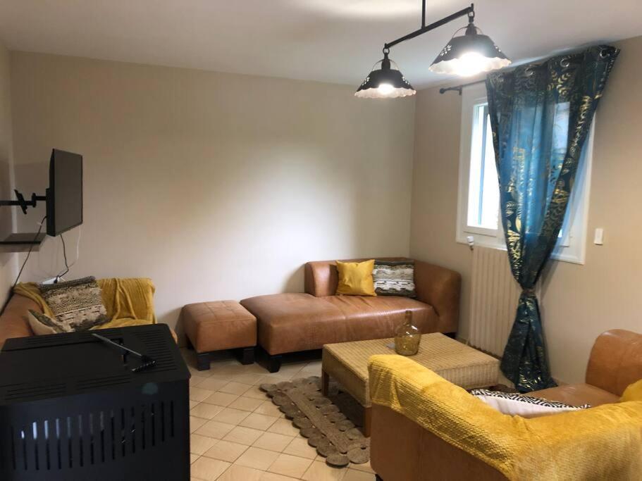 Maison Individuelle Laveissiere Luaran gambar
