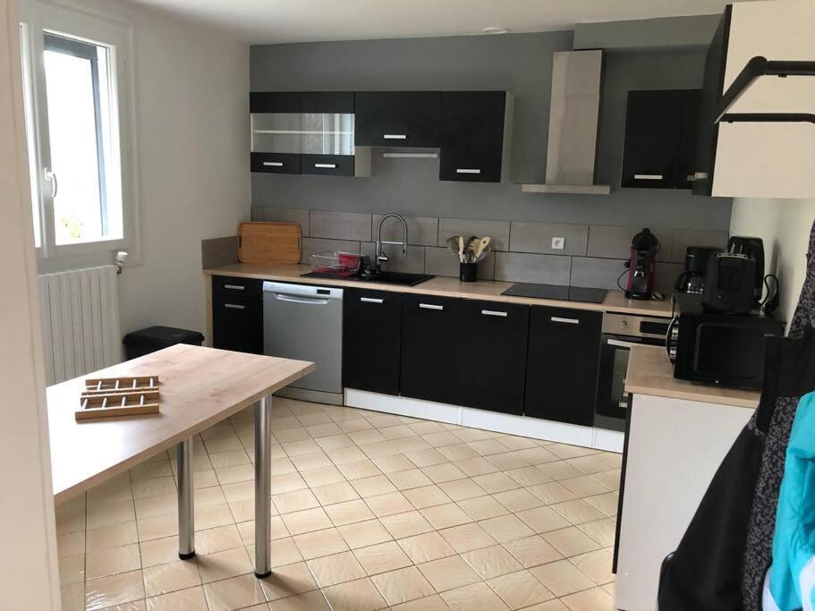Maison Individuelle Laveissiere Luaran gambar